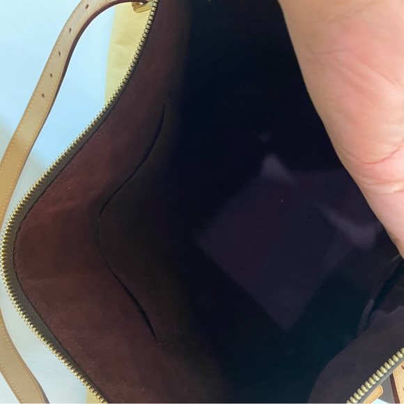 Like new Louis Vuitton Tuileries tote - Picture 4 of 10